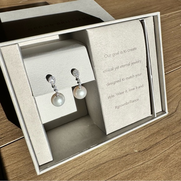 Cultured Freshwater Pearl and 1/3 ctw Lab Grown Diamond Linear Drop Earrings - Picture 4 of 7